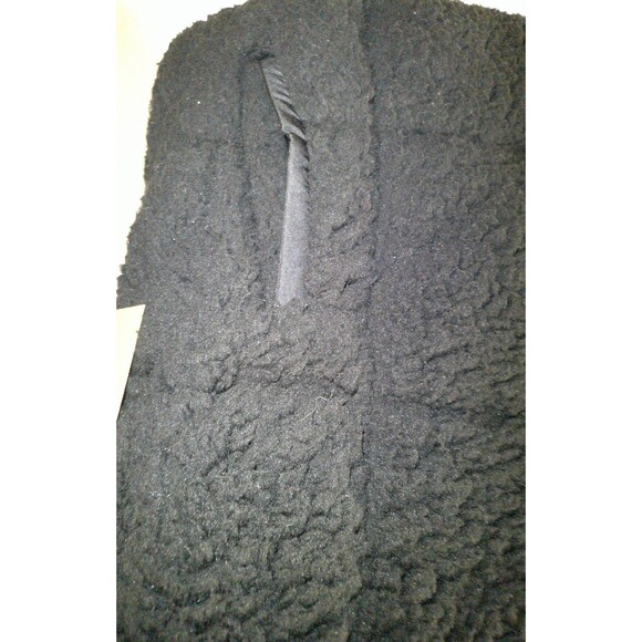 NWT M Womens Weatherproof Faux Sherpa Fleece Fur Vest Black SOFT Snap Zipper Clo - Picture 2 of 7